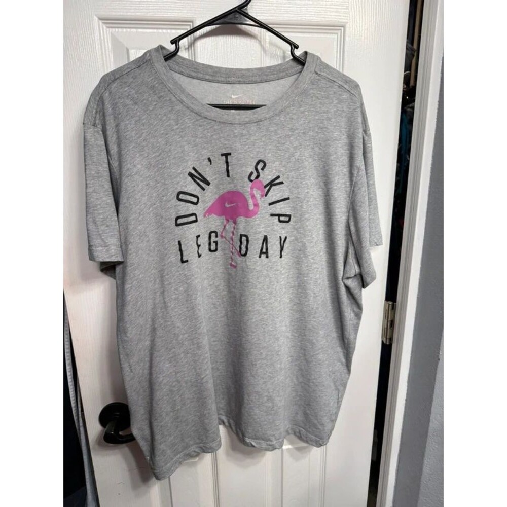 Nike xl T-shirt